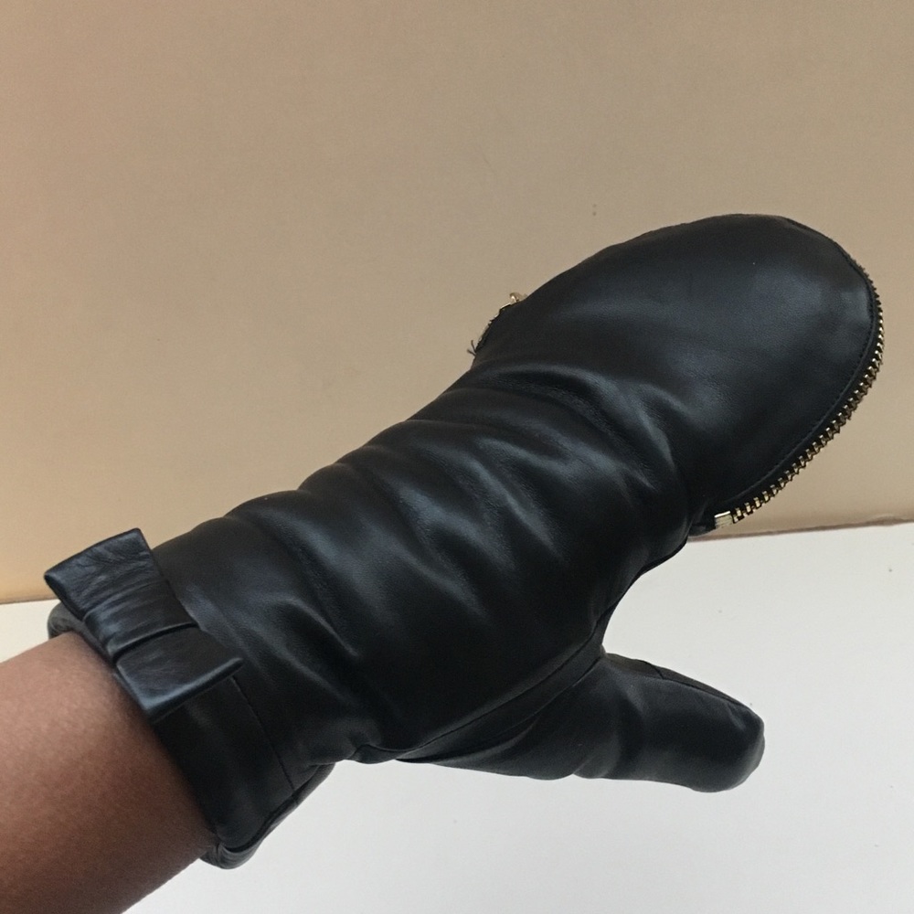 Black Leather Kate Spade Mittens